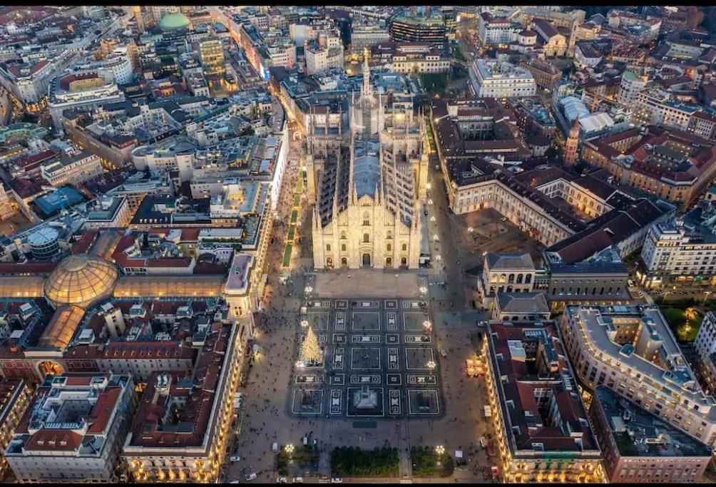 - M3 Sondrio, Duomo 10 Minuti Appartamento Milano