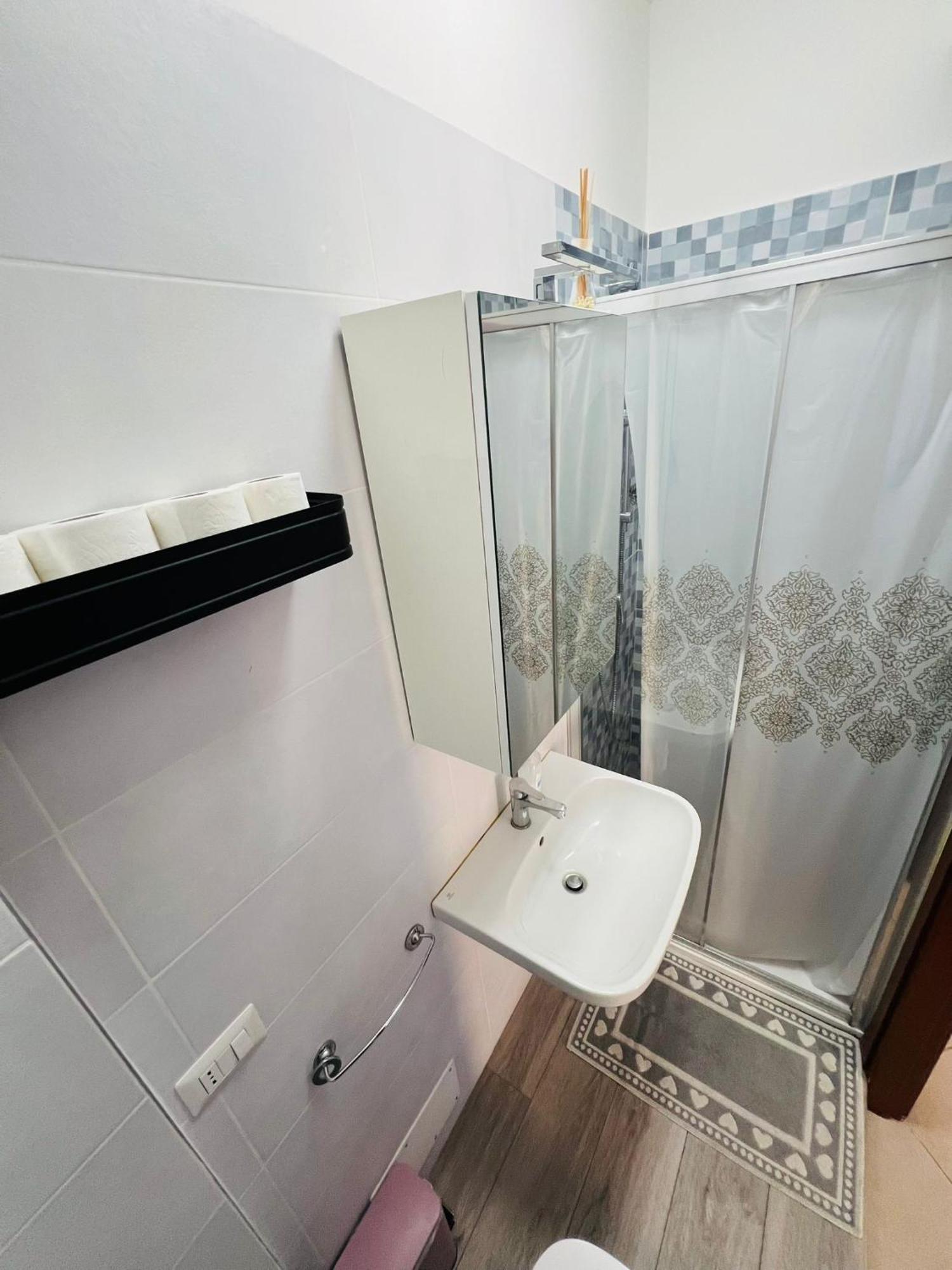 Gigli, Con Cucina In Comune E Terrazza Guest house Milan