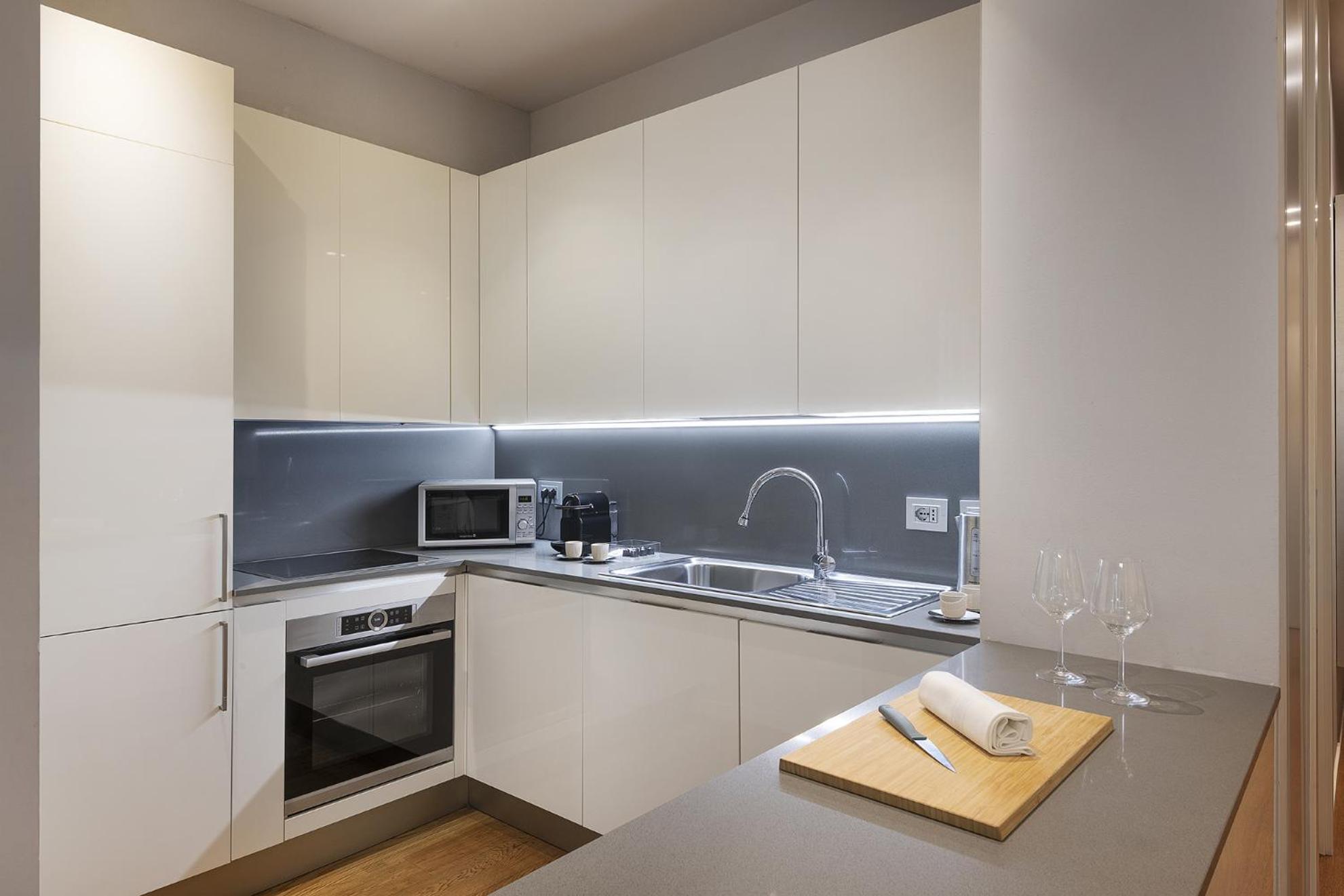 Fifty Eight Duomo Two Bedrooms * Milano