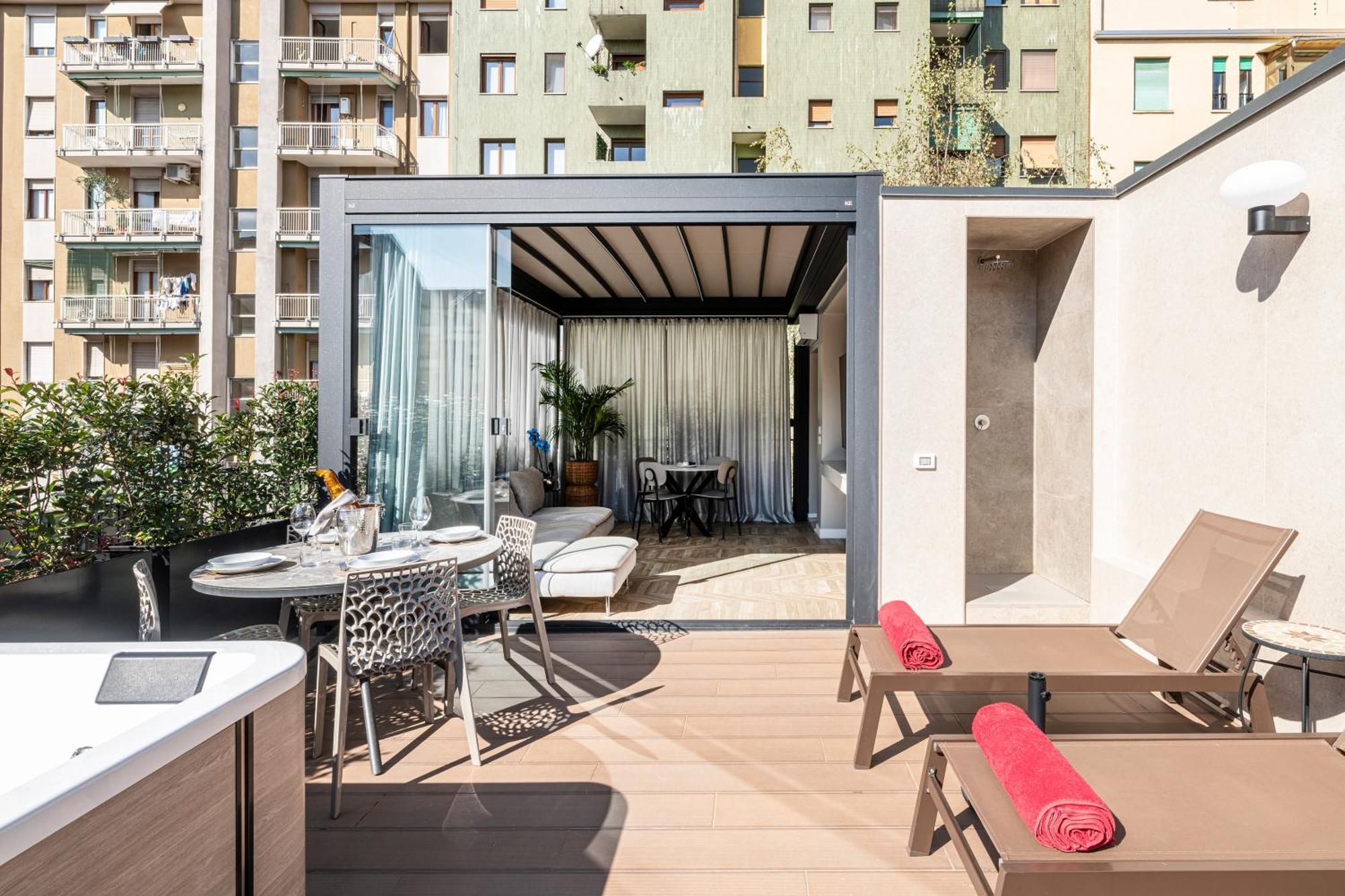 Appartement Modigliani Terrace Jacuzzi Golden House Milaan