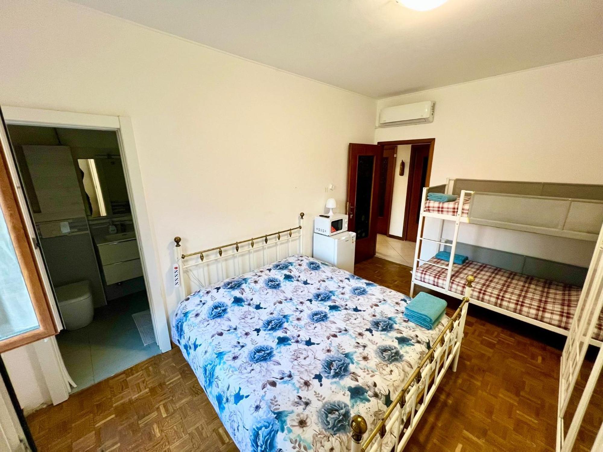 Gigli, Con Cucina In Comune E Terrazza Guest house *