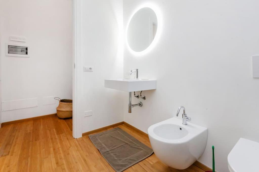 Lejlighed Di Design A Pochi Passi Da Metro E Centro