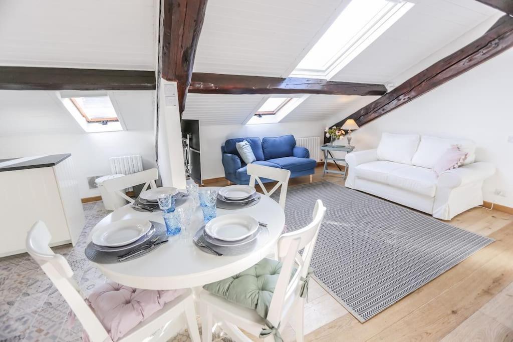 Shabby Chic Attic In * Milano