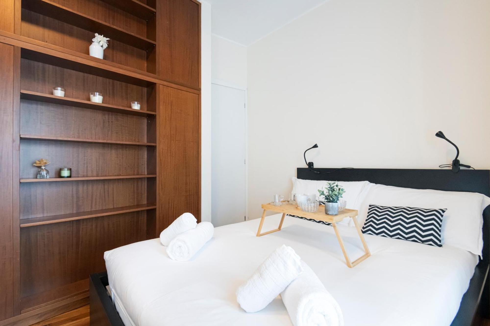 Easylife - Pearl With Balcony On Ticinese District