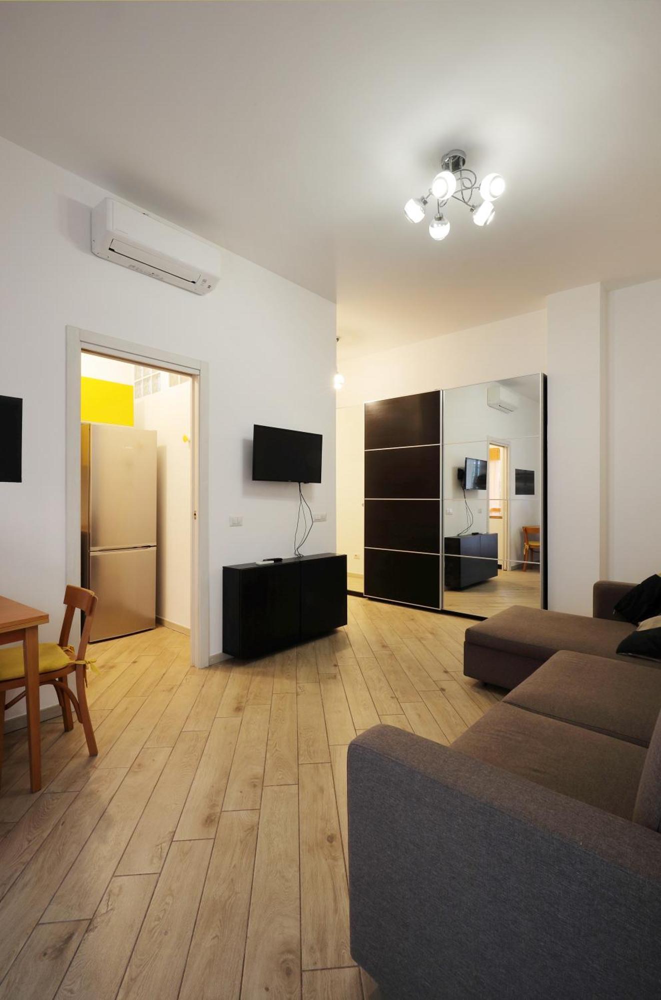 Apartment Eri-kasa Milan