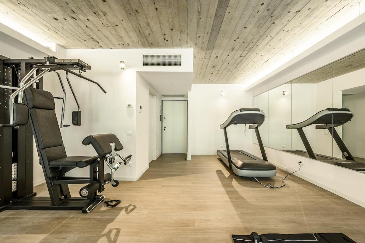 Free Parking - Duomo Bilocale - Private Gym- Metropolitana Leilighet