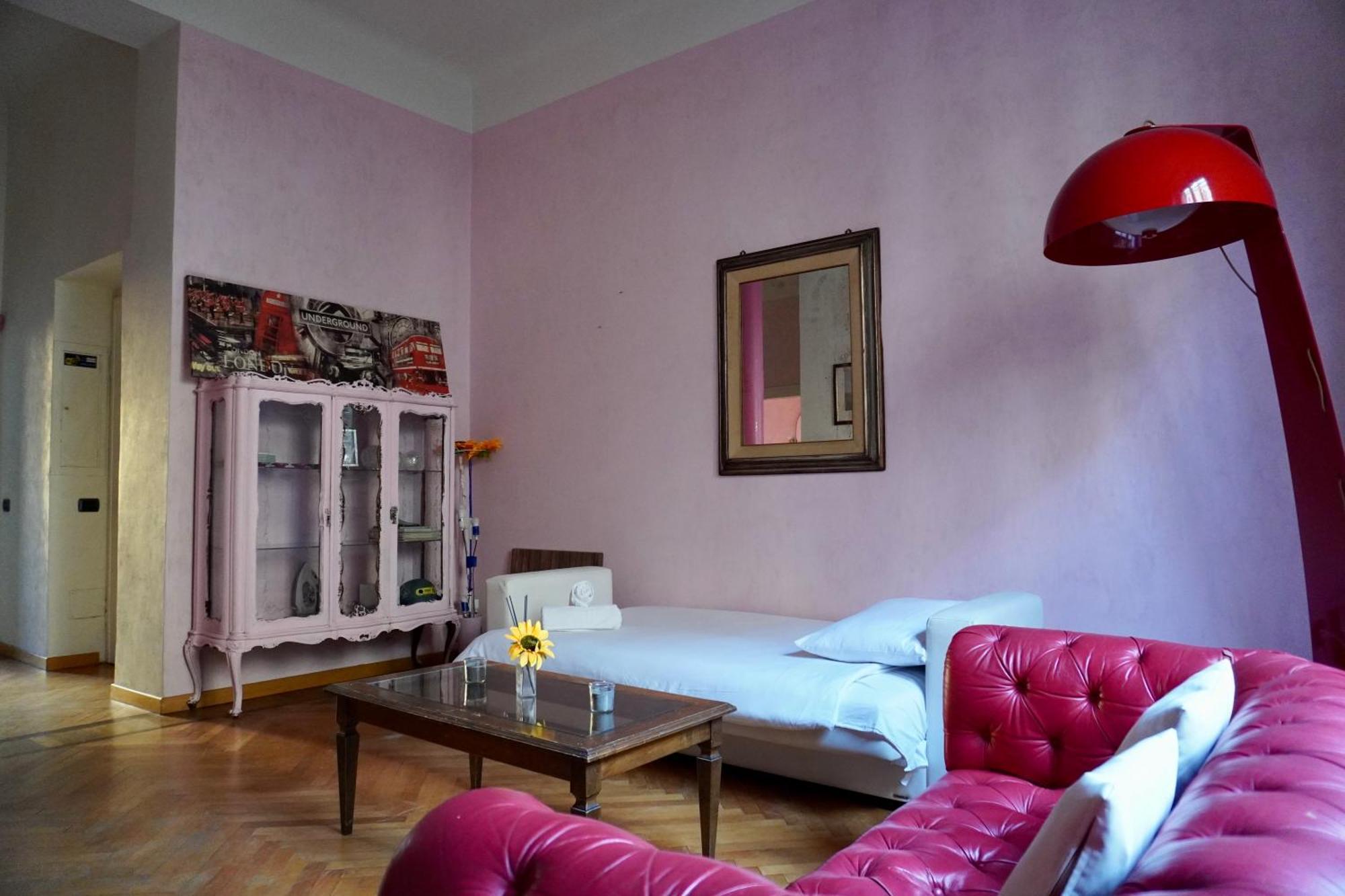 Eschilo In Rosa: Charme E Design * Milano