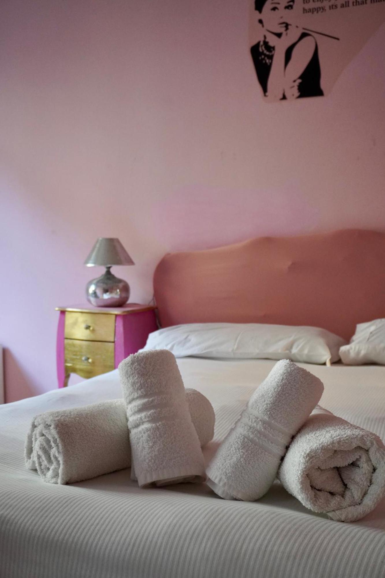 Eschilo In Rosa: Charme E Design Milano