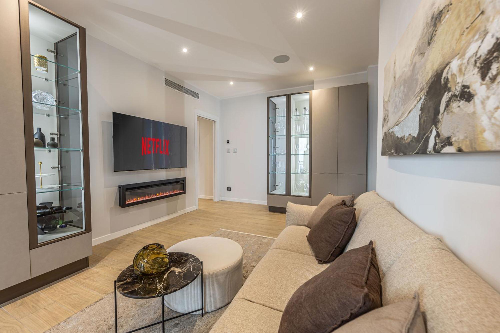 Appartement Luxury 2 Bedroom In Milaan