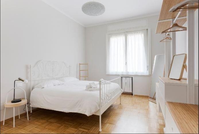 Barbara's Place * Milan