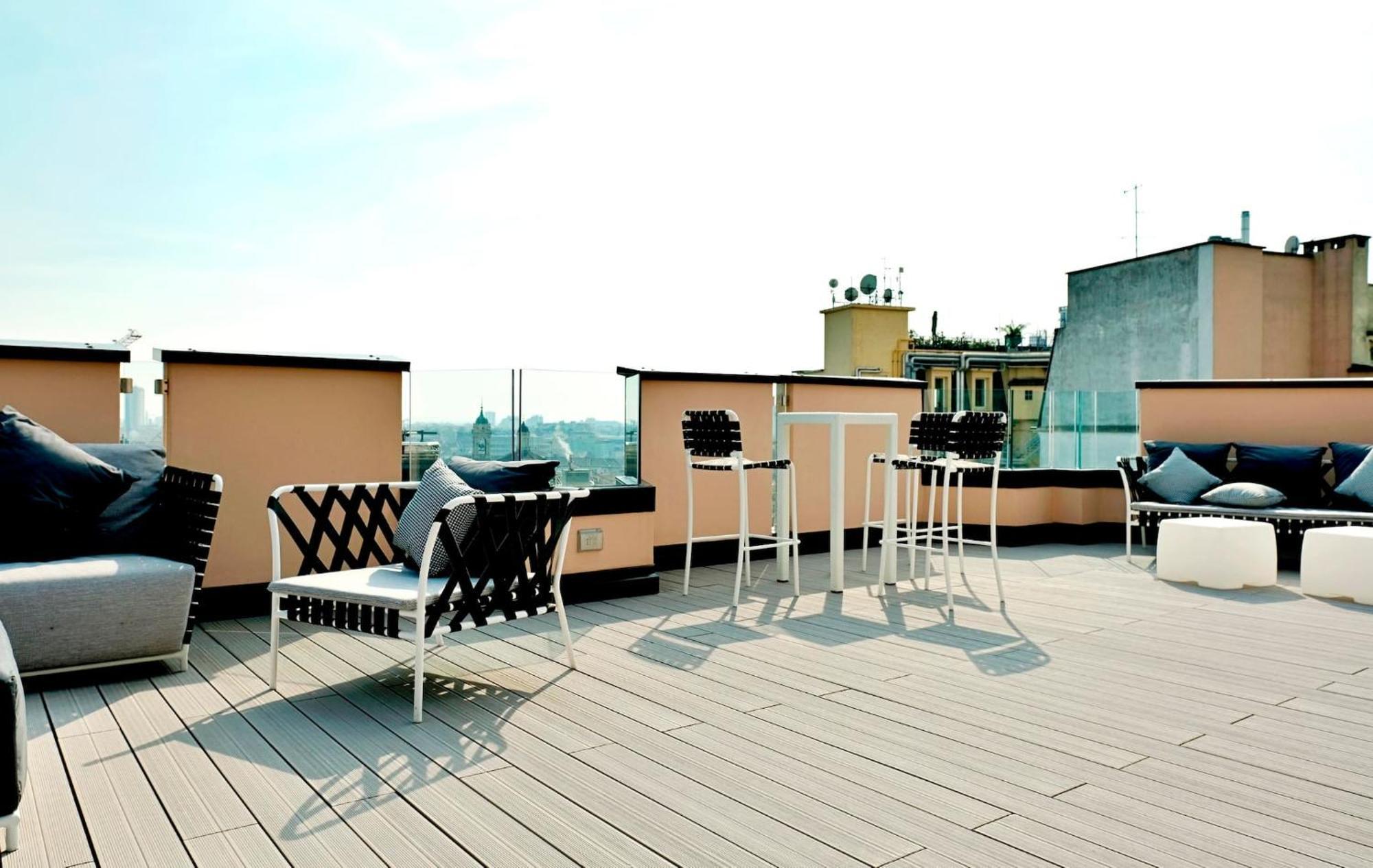 San Babila Tower With Panoramic Terrace Overlooking Duomo By Rentopolis Apartment *
