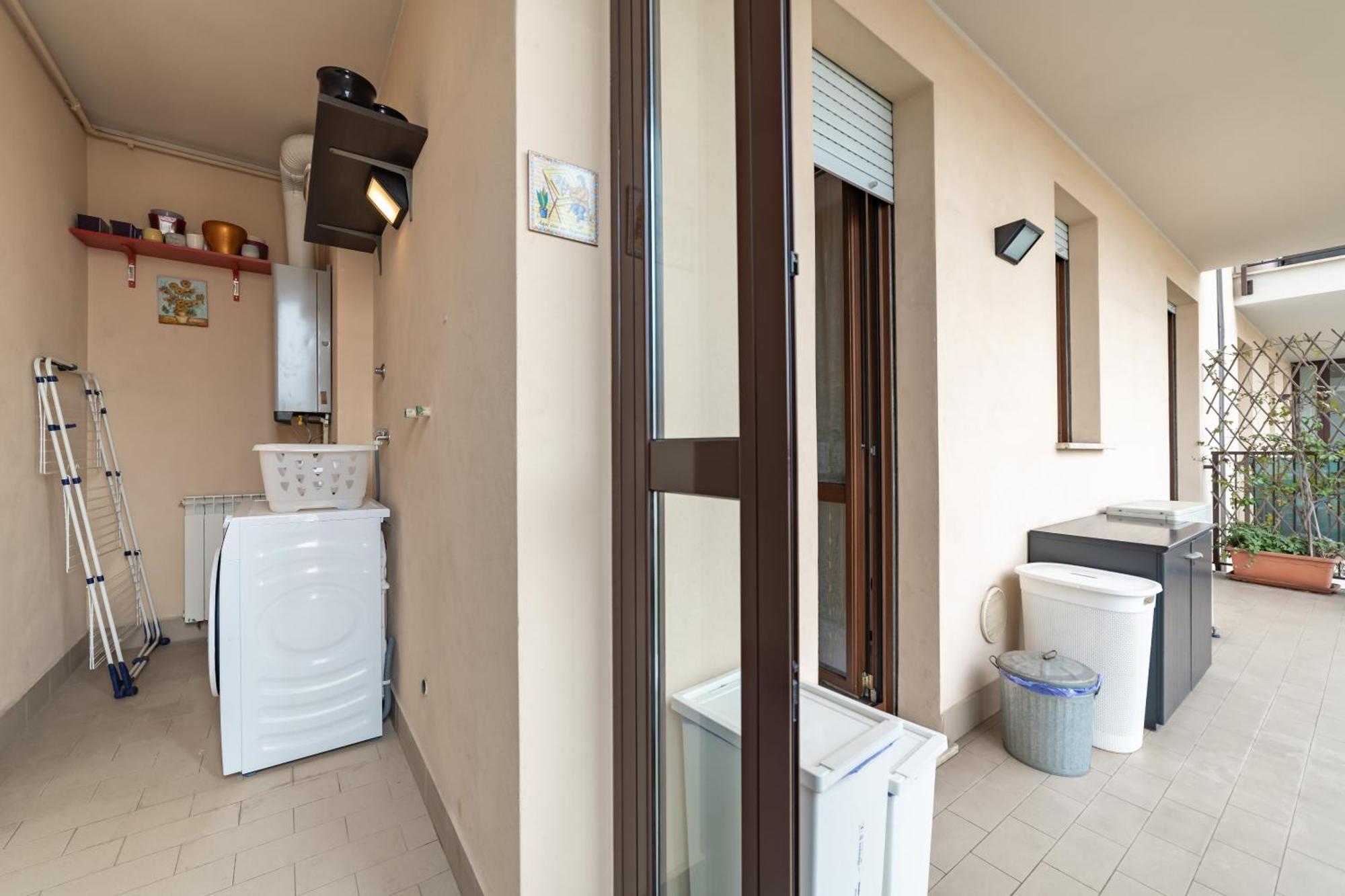 10 Minutes From Bocconi, Elegance And Comfort * Milano
