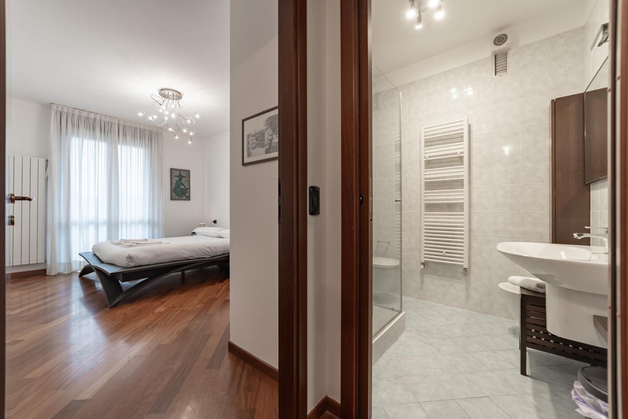 Appartamento 10 Minutes From Bocconi, Elegance And Comfort Milano