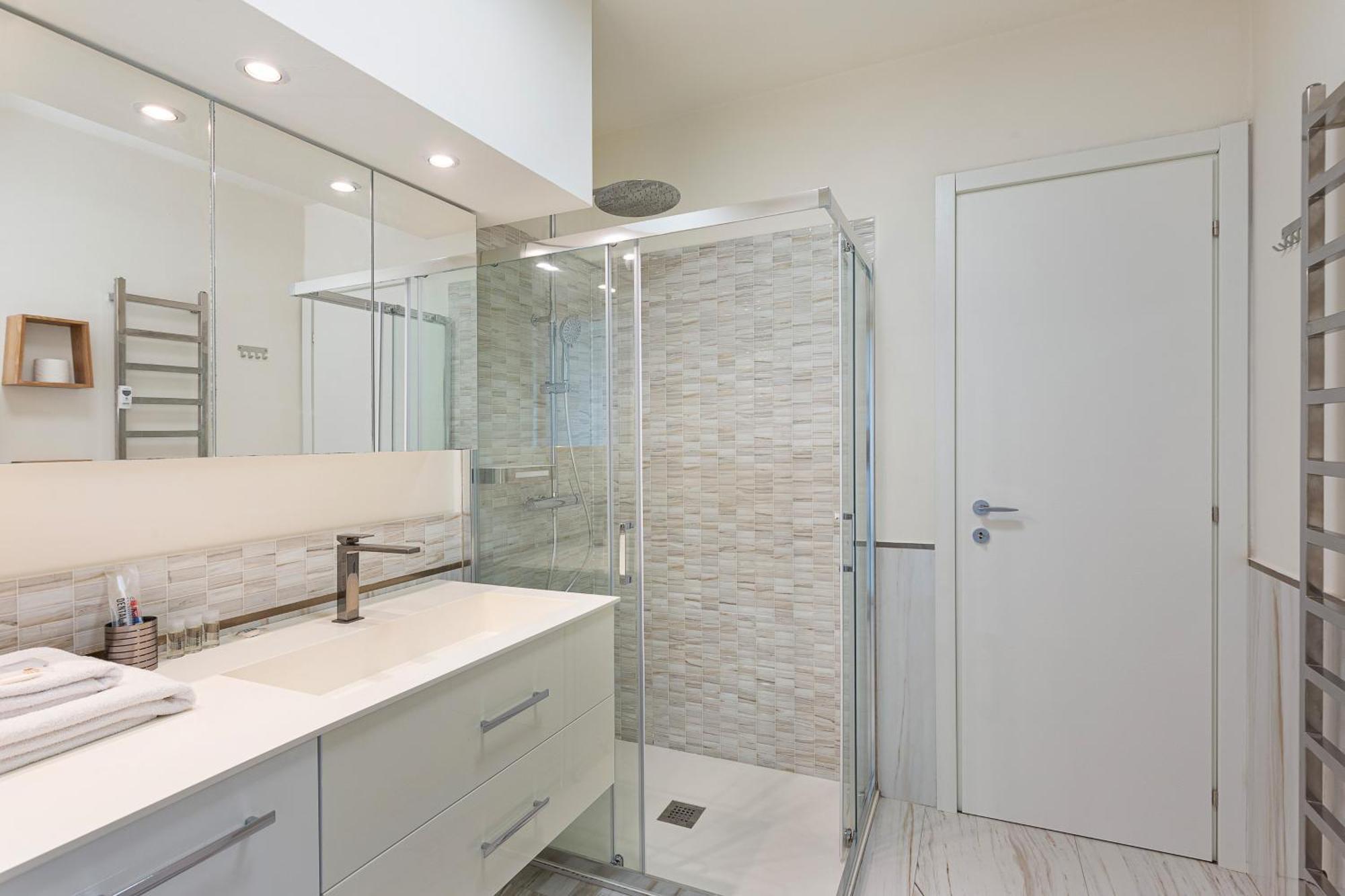 Easyhomes - Repubblica Apartment Milan
