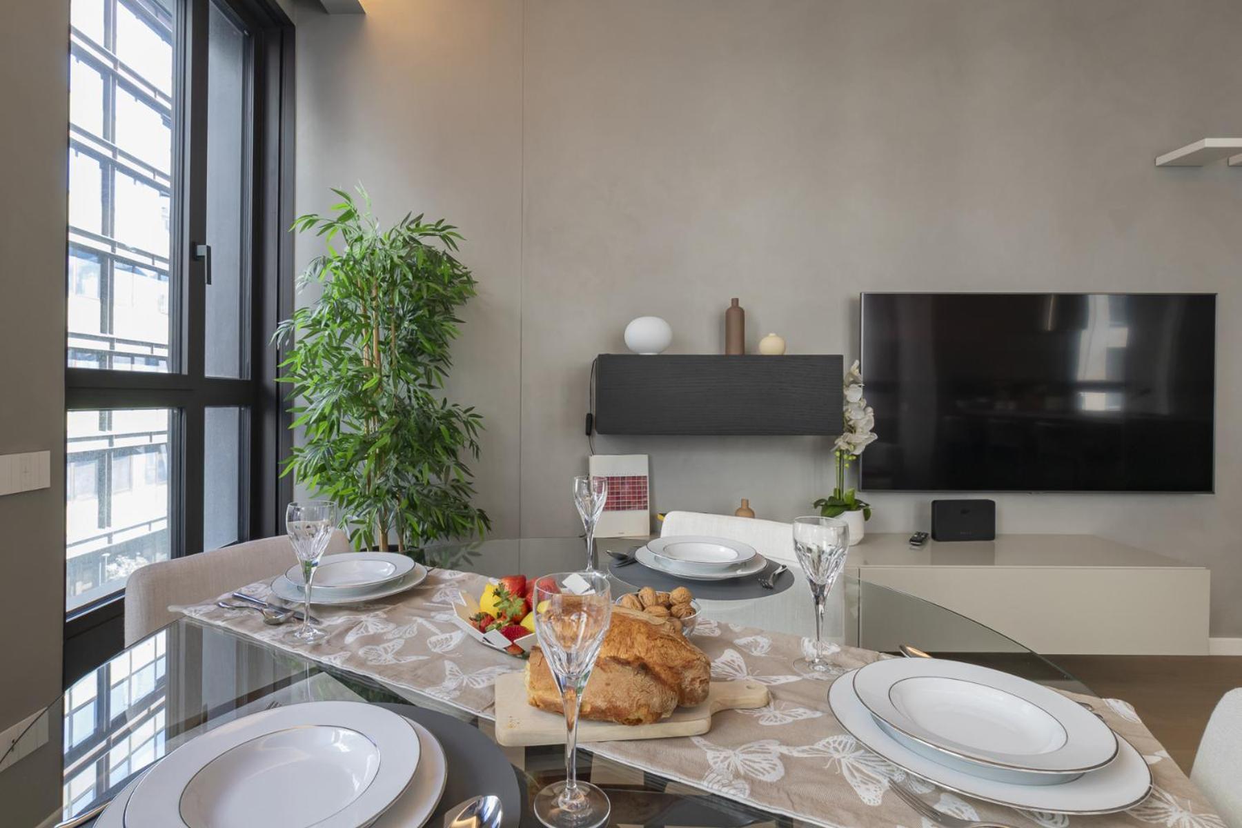 San Babila Tower With Panoramic Terrace Overlooking Duomo By Rentopolis Apartment *