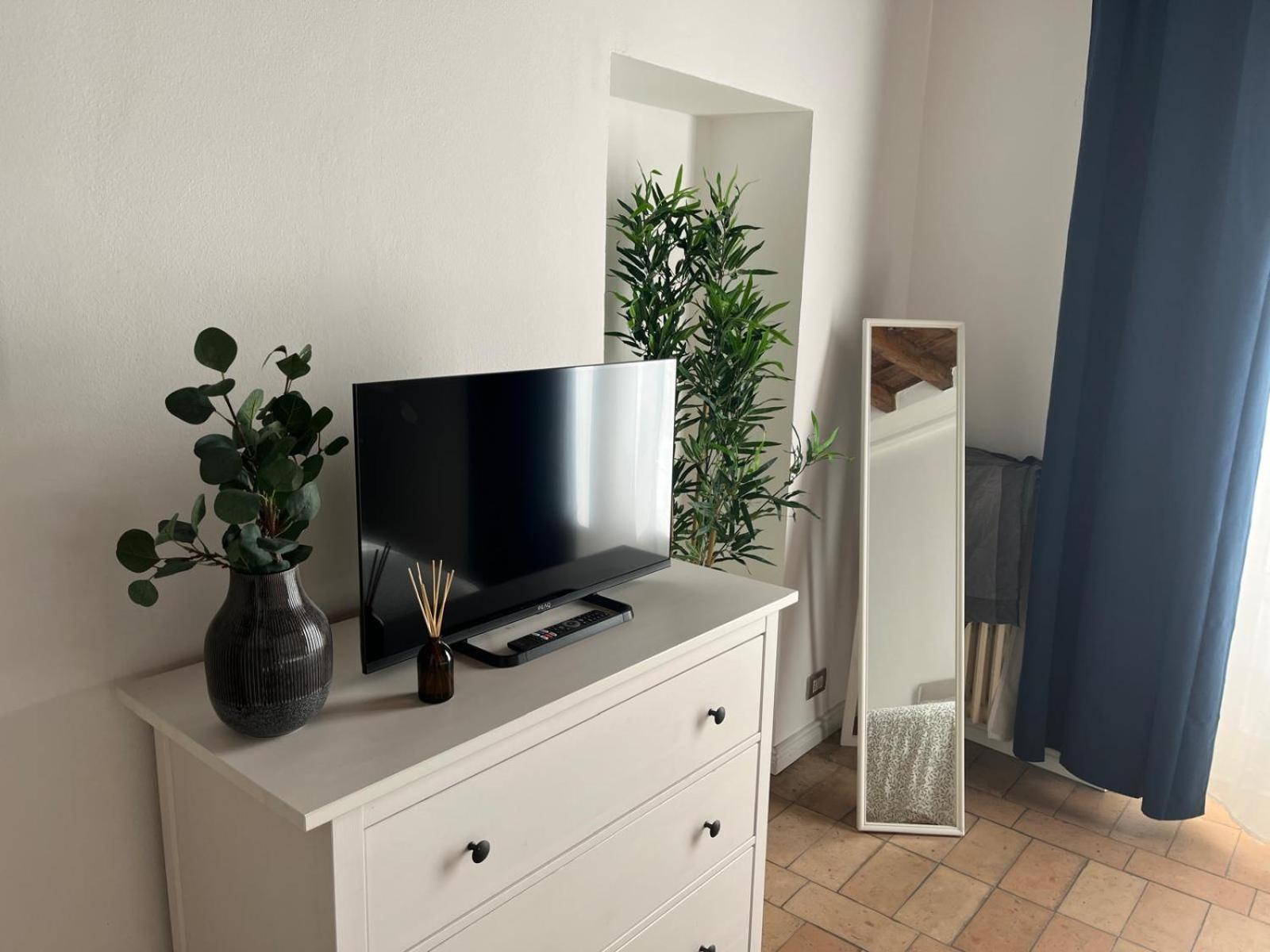 Appartamento Navigli Darsena - Luxury With Balcony *