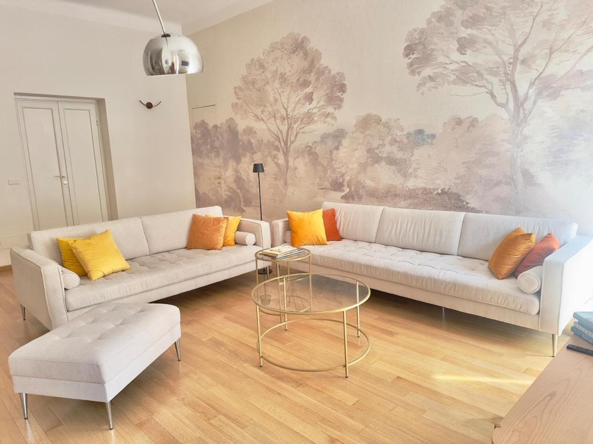 Oasis Of Design And Comfort With Terrace Milano
