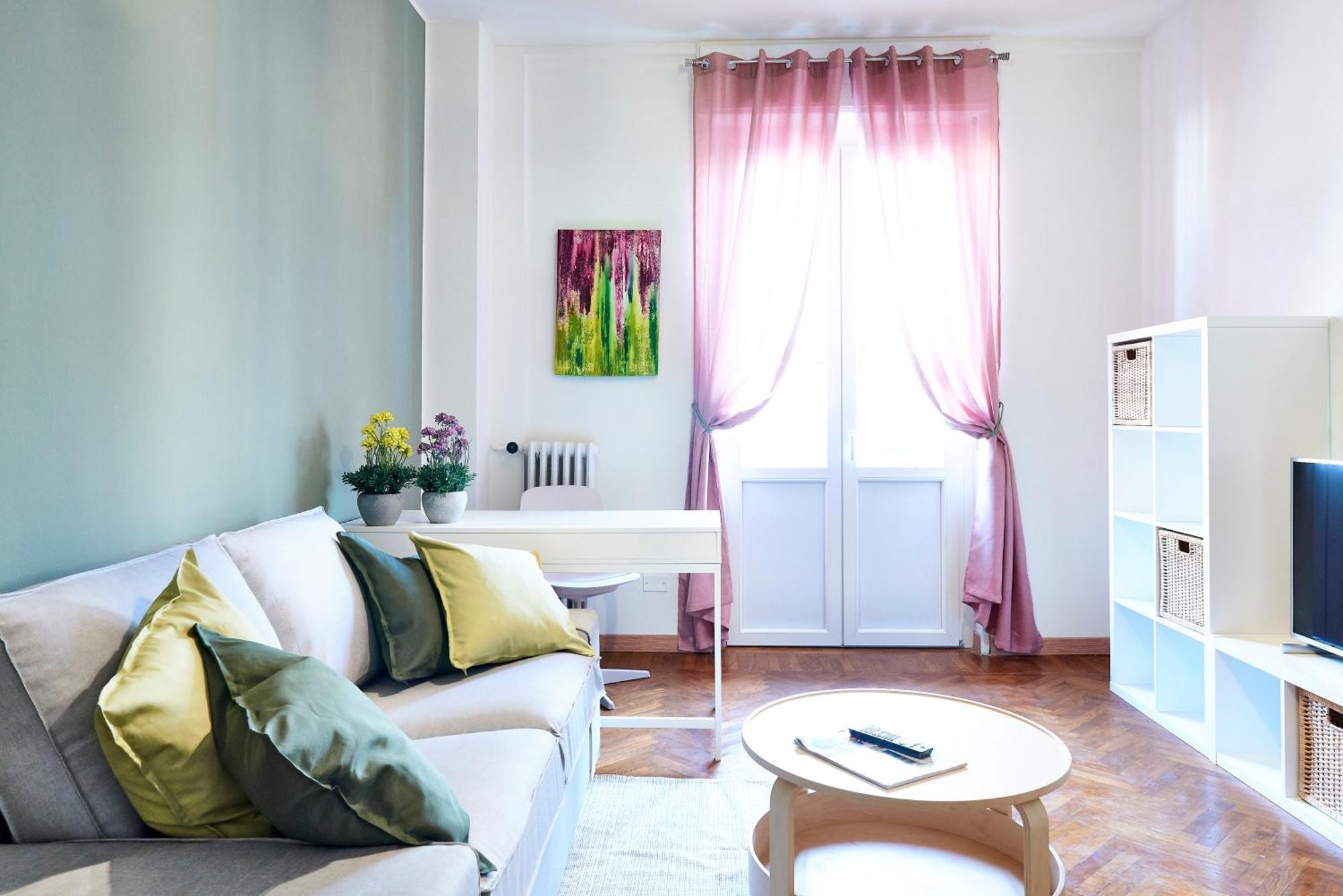Vega Ribbon * Milan