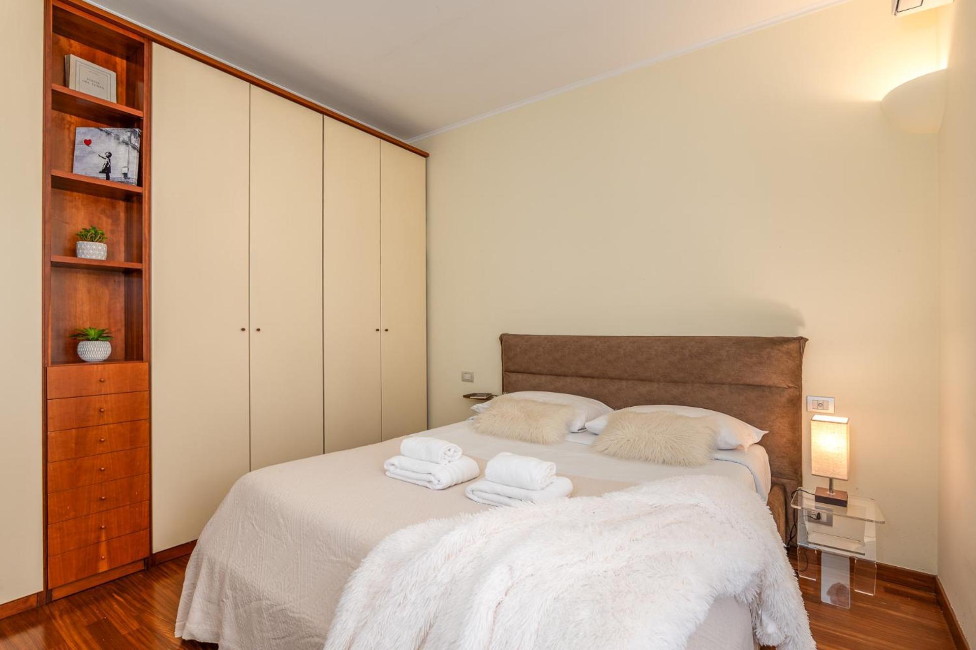 Appartement Flat In Center With Terrace, Near Garibaldi Fs Milaan