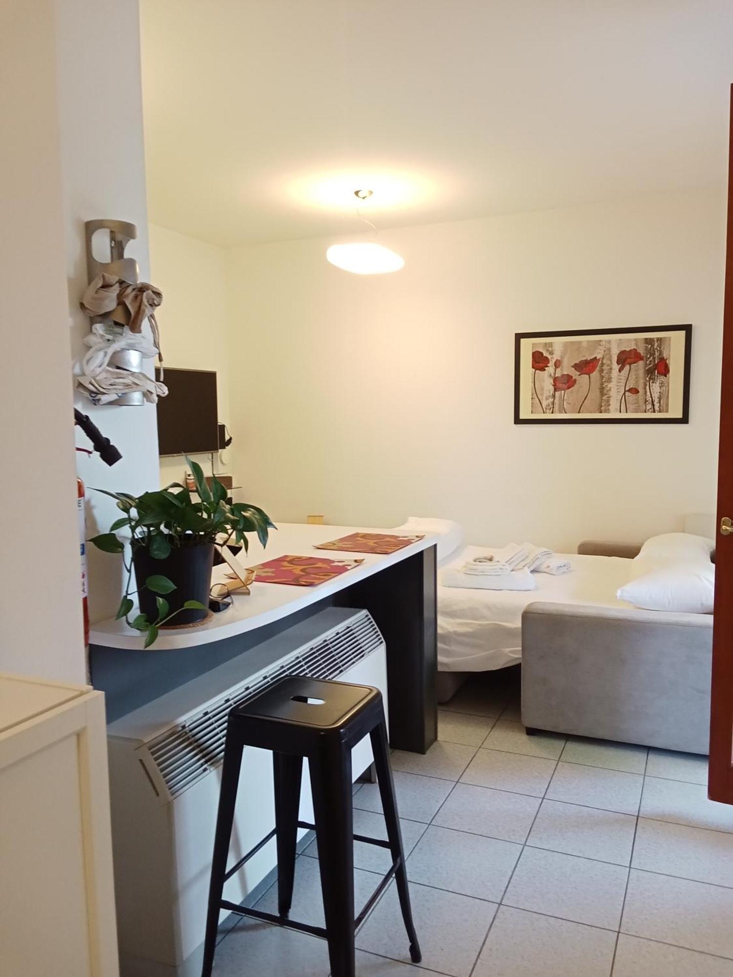 Bellissimo Bilocale Con Terrazzo * Mailand