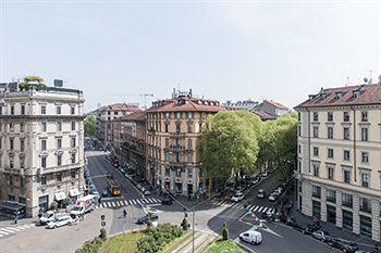 Royal Magenta & Luxury Apartment