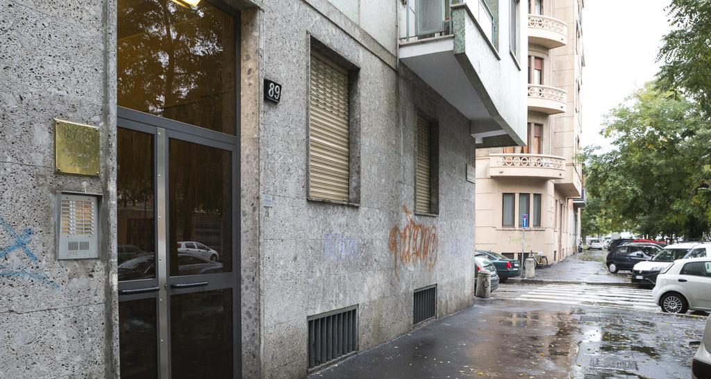 Apartment Joivy Warm Family Flat For 6 With Terrace In Mailand