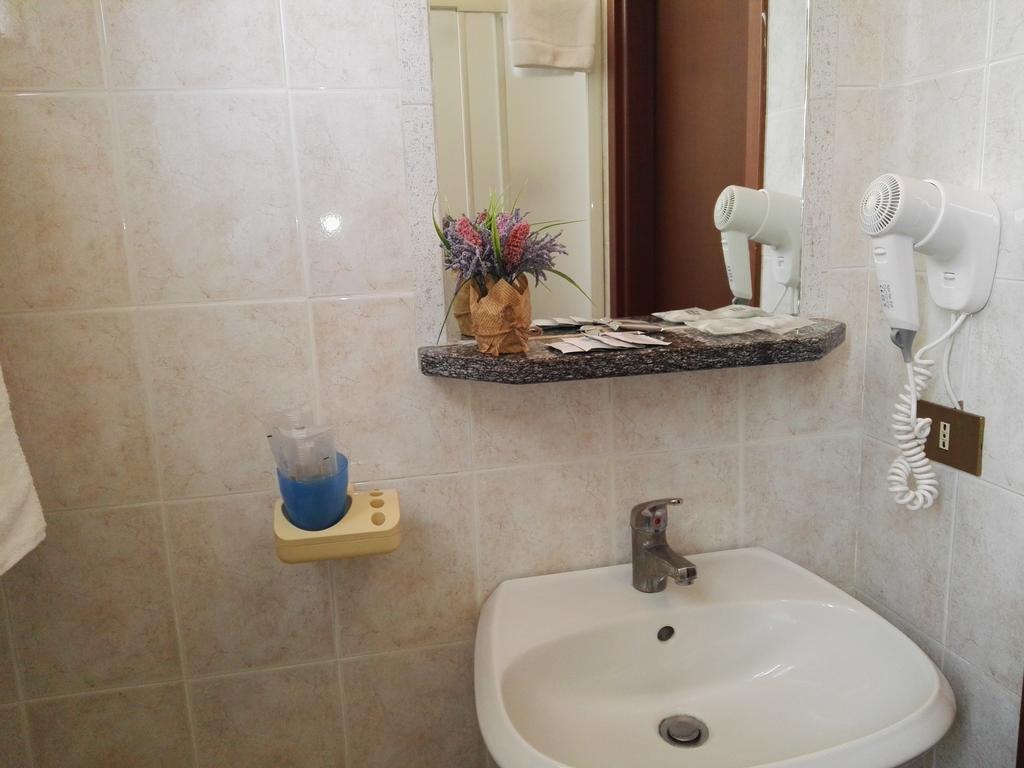 Loreto Hotel 2*