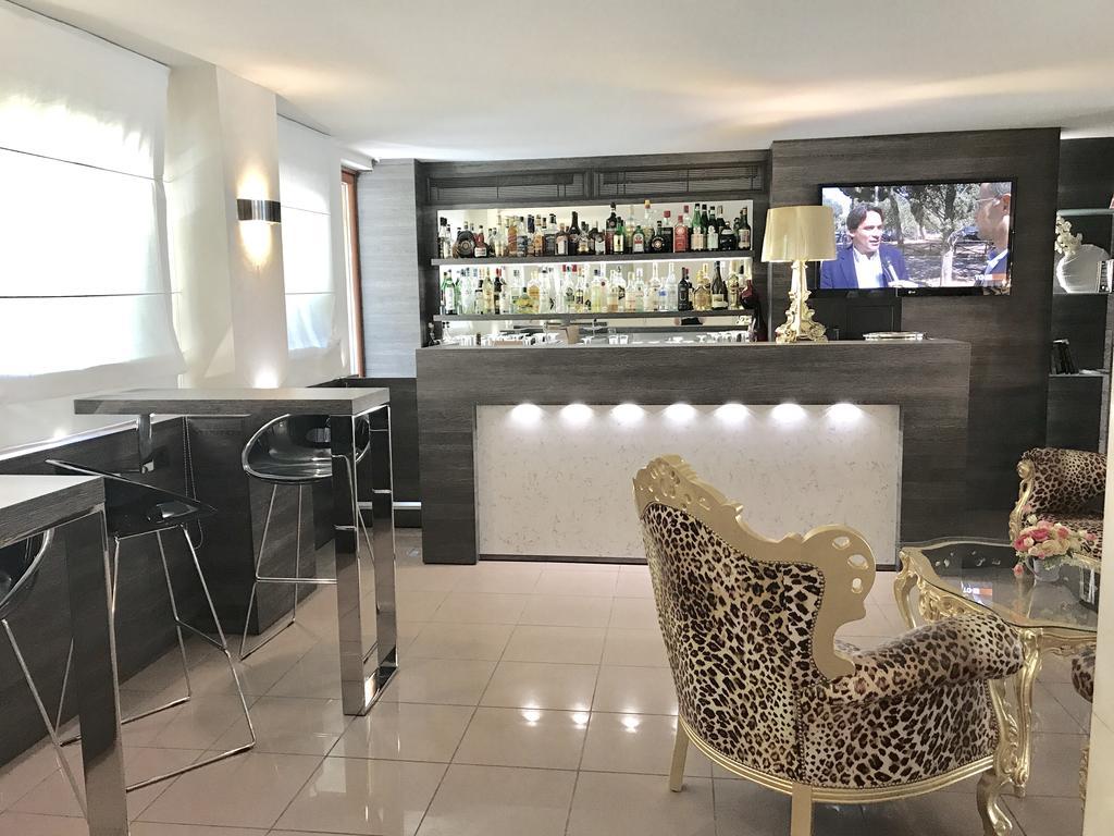 Canova Hotel