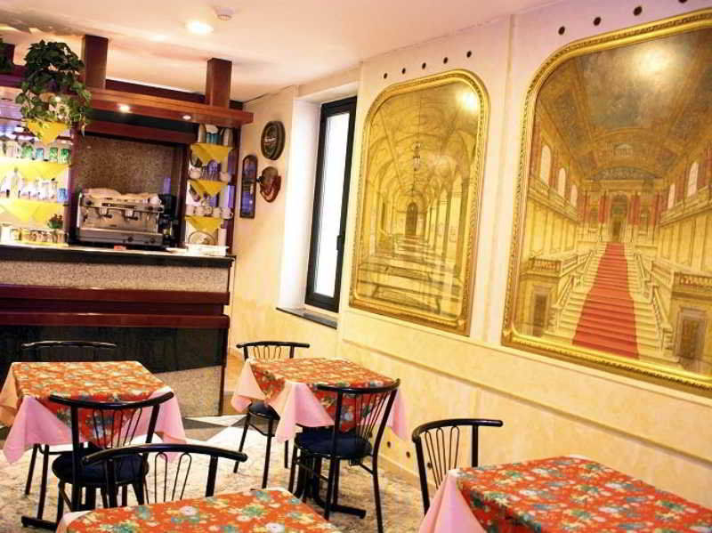 Vienna 3* Milan