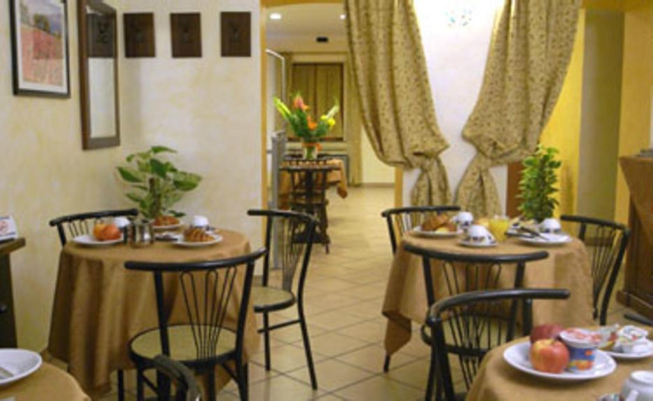 Hotell Casa Mia 2*