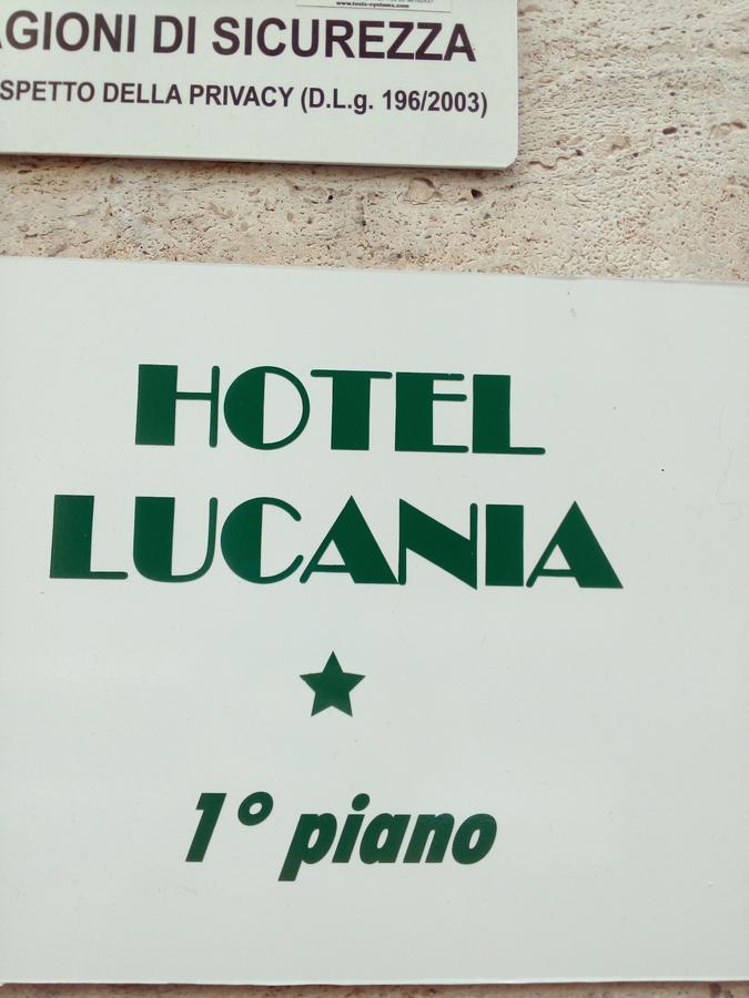 Lucania *