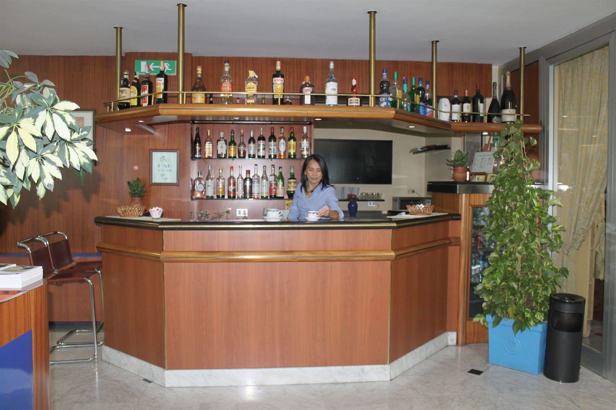 Hotel Ginosi Arizona Milan
