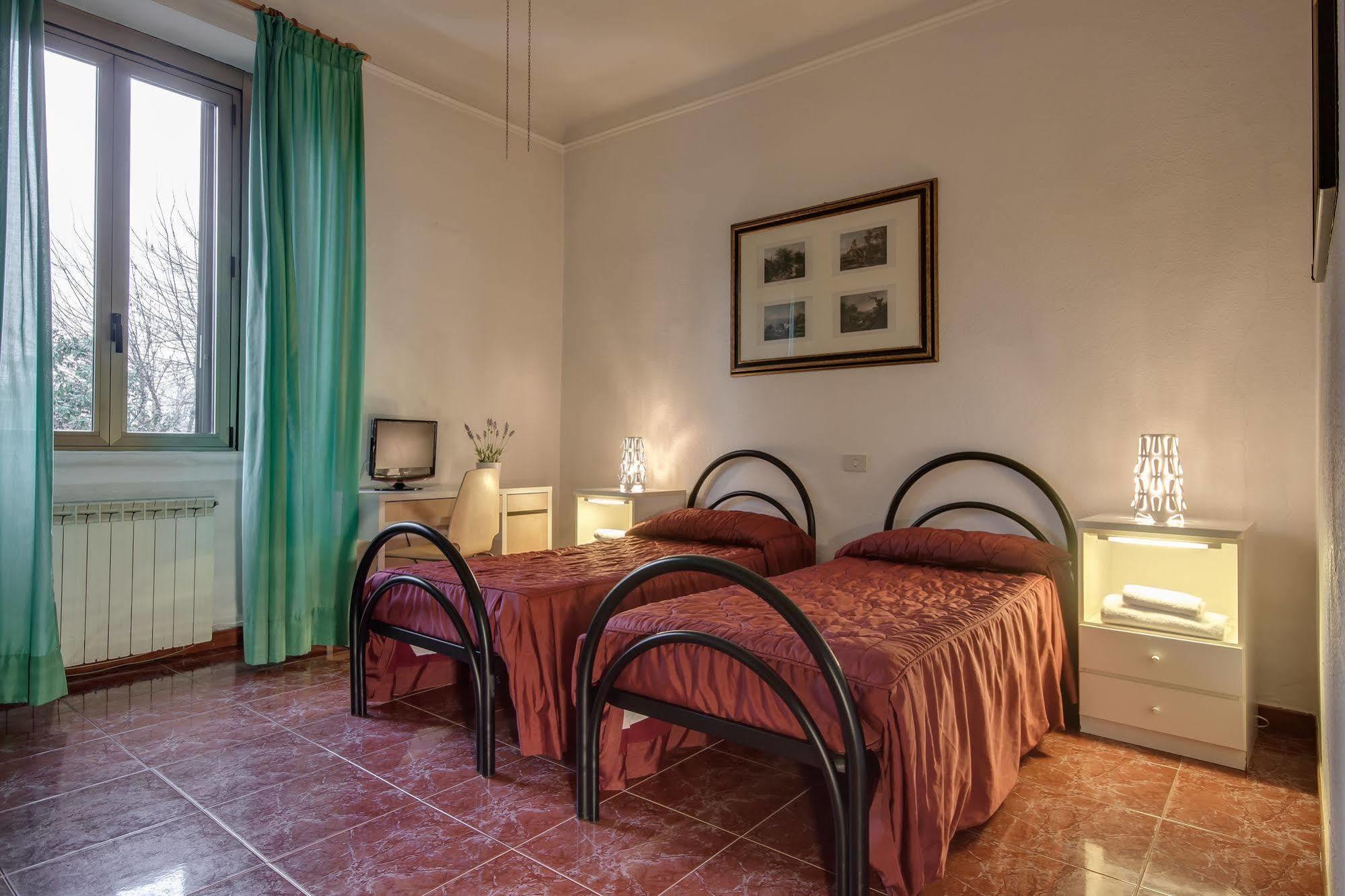 Hotel Convertini 2*