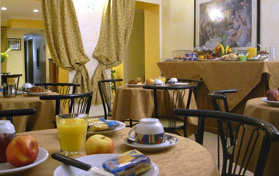 Casa Mia Hotell 2*