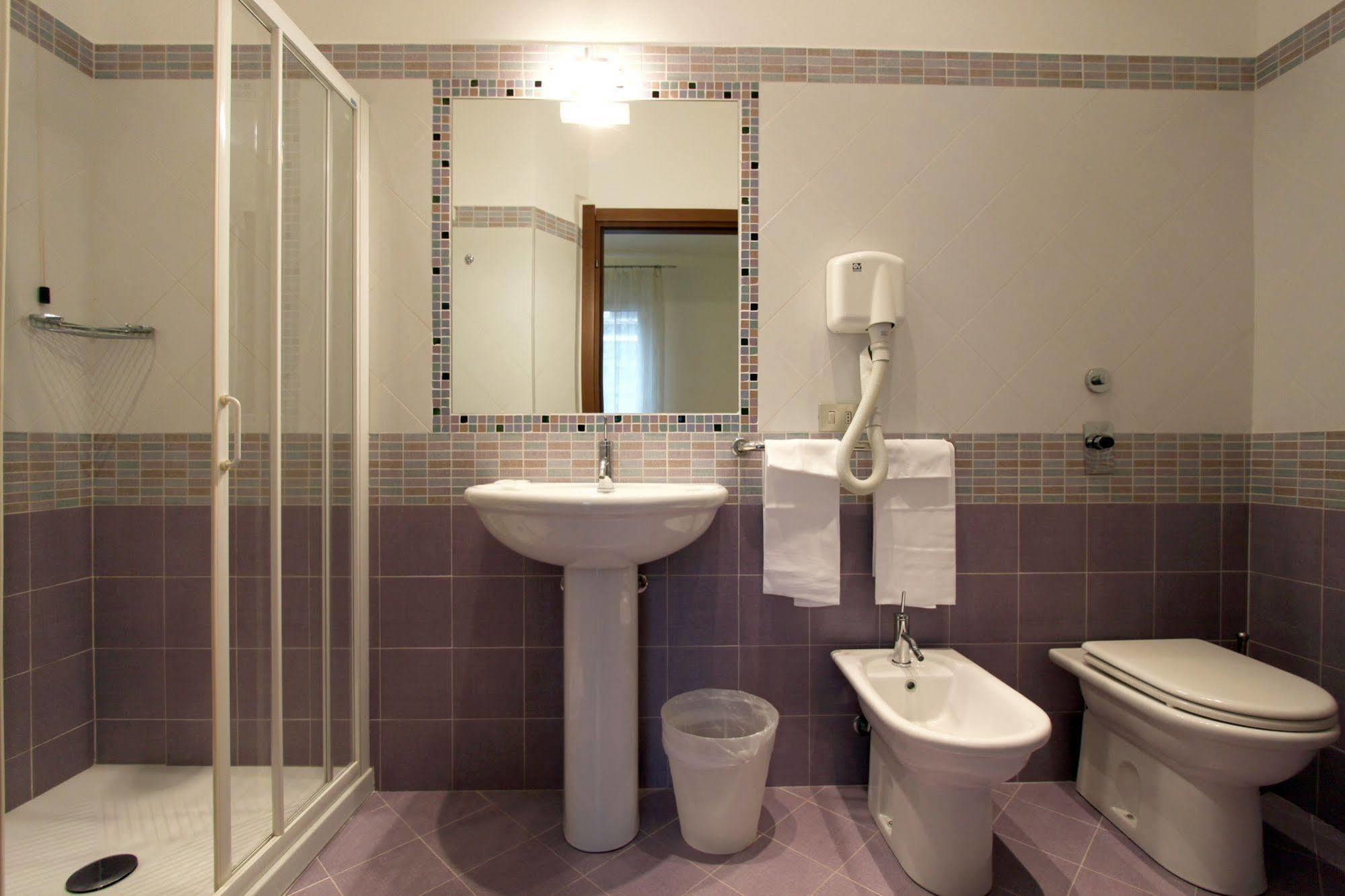 Hotel Lux Durante Milan