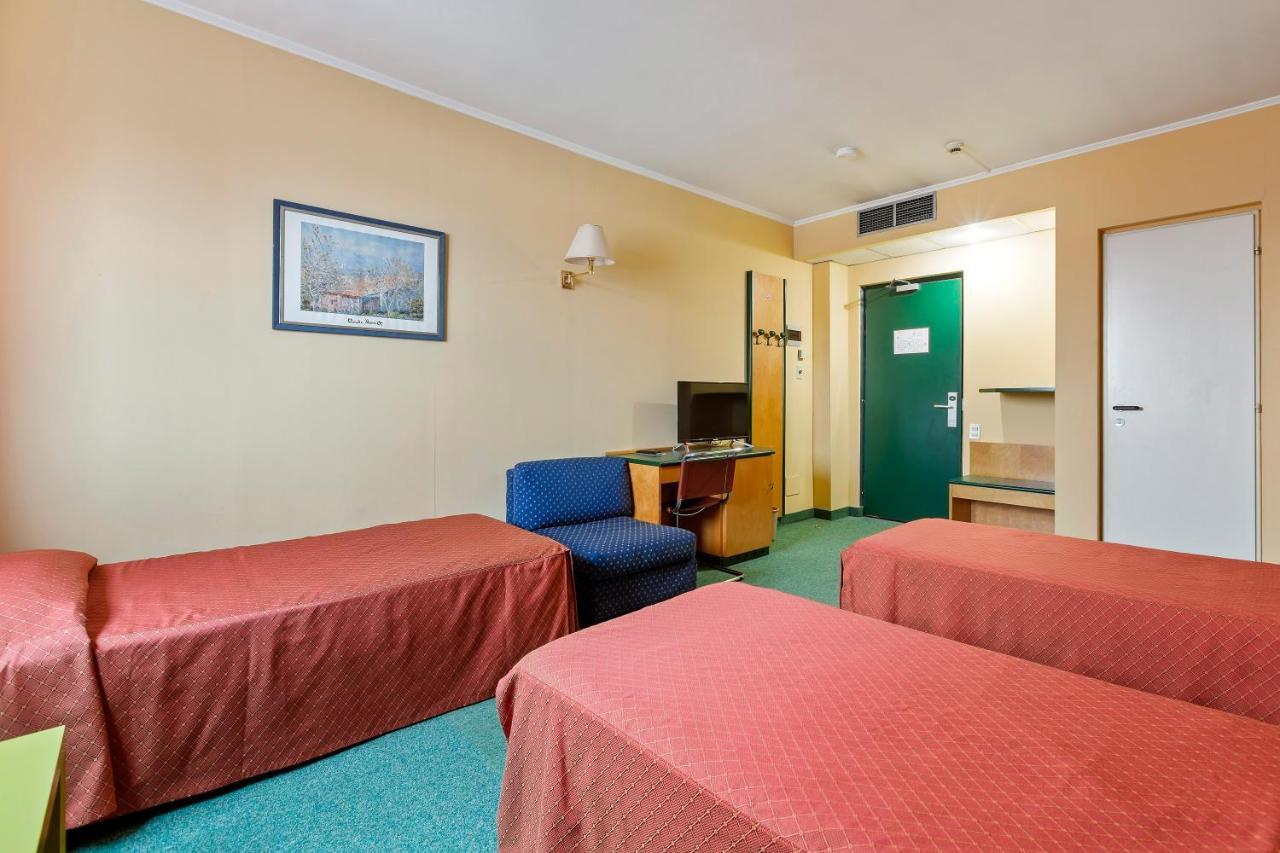 Hotel Ginosi Arizona