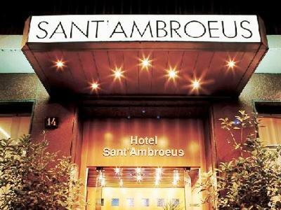 Mokinba Sant'ambroeus Hotel 3*