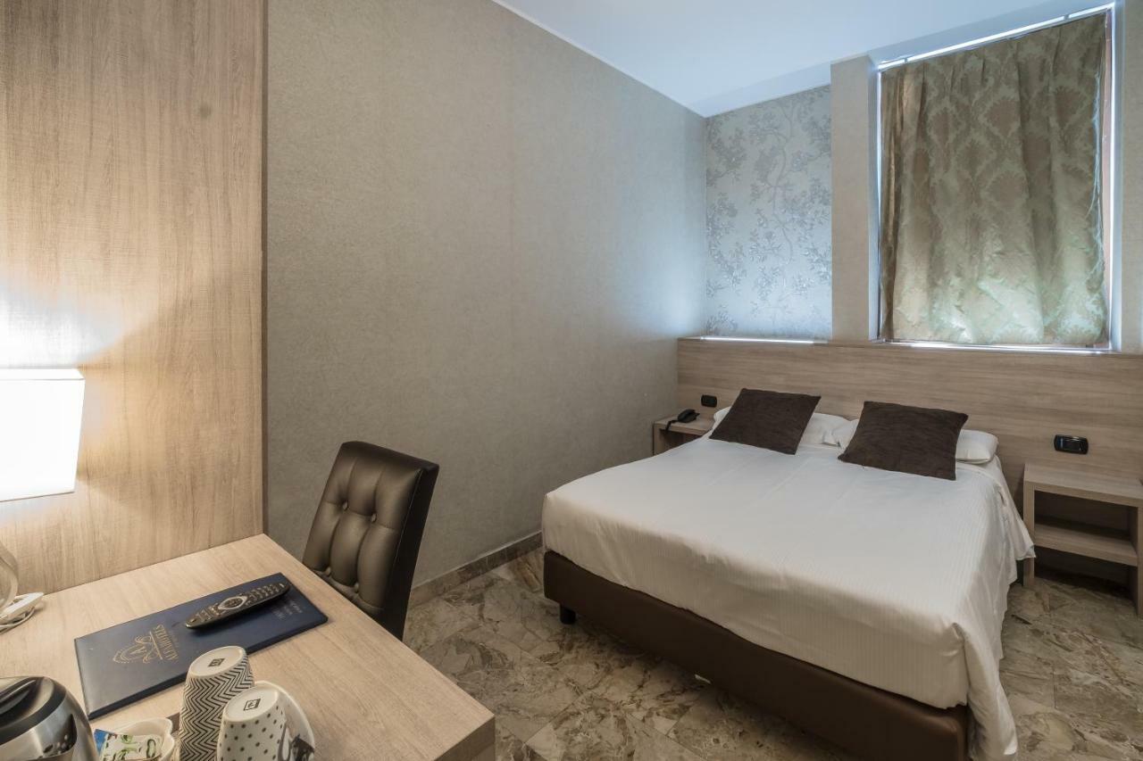 Hotel Canova 3*
