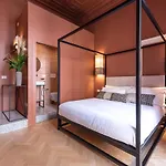 Boutique Centrale Sant\'Andrea