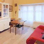 Porta Venezia & Giardini Montanelli Cozy Flat