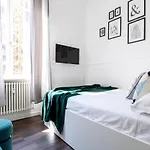Joivy Chic Apartment For 3 Close To Sempione Park