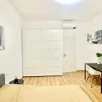 Camera Con Bagno Privato - Zona Bocconi