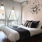 Bright Terrace-Garden Apartment