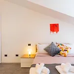 Khl Apartments