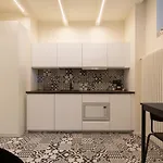 Pay60 -Crescenzago- Luxury Yellow House