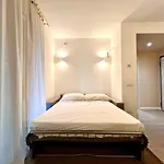 Scandinavian House-Milan City Centre