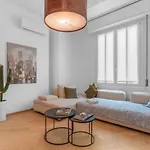 Tag11 -Luxury Home 15 Minutes From The Duomo -