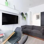 Bocconi Cosy Apartment
