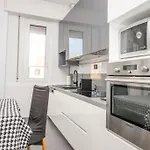 Grazioso Appartamento In Bicocca Con Ac E Wi-Fi