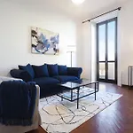 Contempora Apartments - Bilocale Piazza Grandi, 3